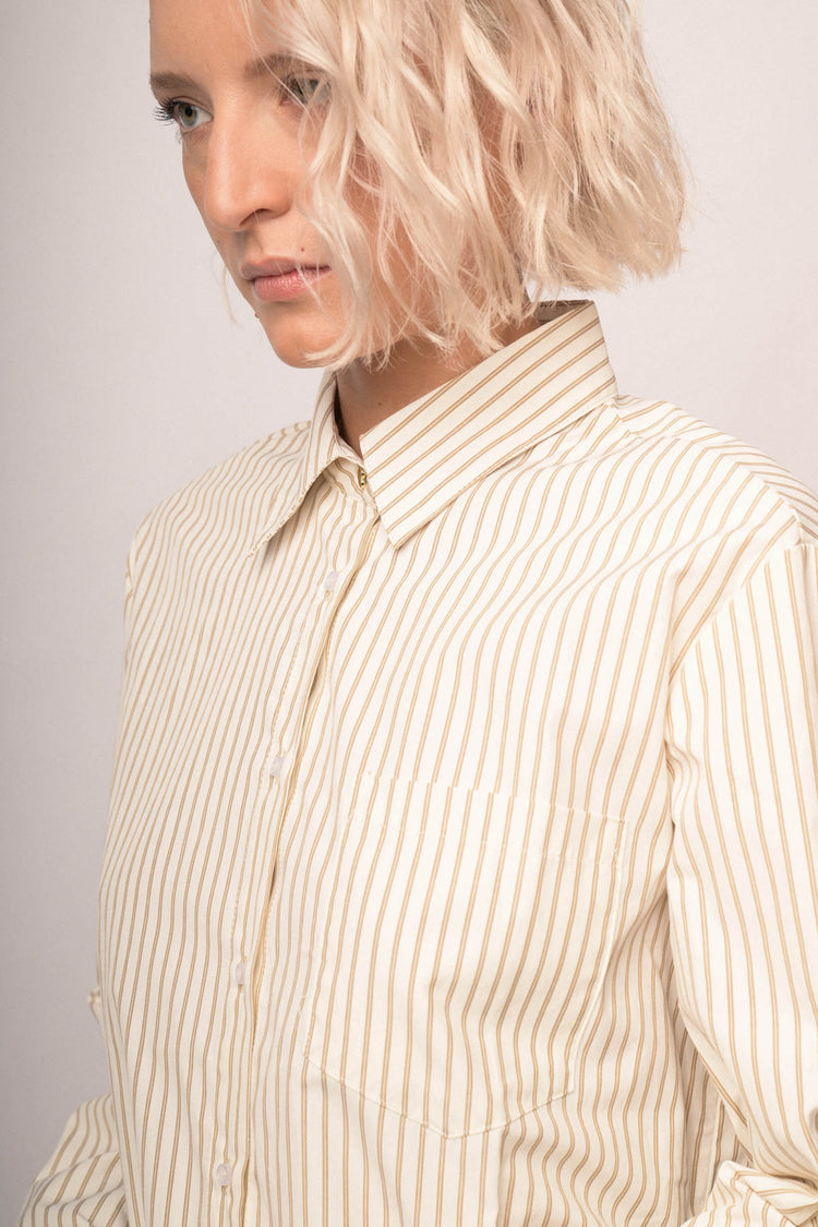 Camicia misto cotone avorio/beige con bottoni a cuore