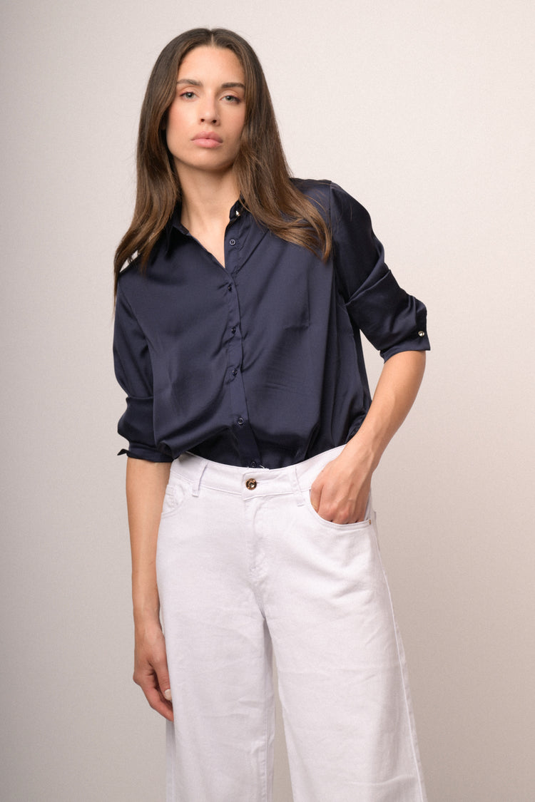 Camicia in raso blu notte