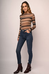 Jeans skinny con bottone a cuore