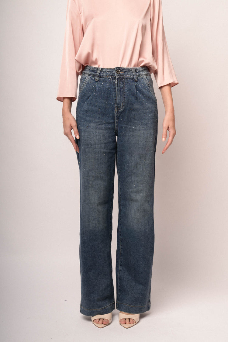 Jeans palazzo in denim blu con pinces e decorazione strass