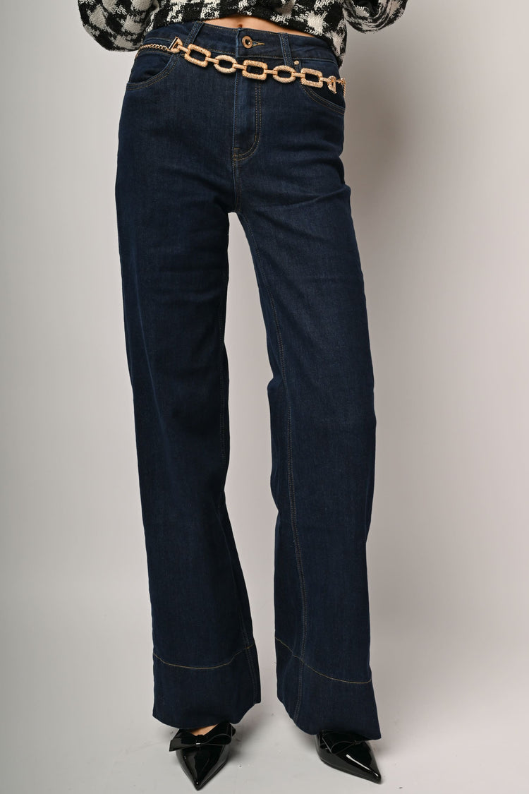 Jeans palazzo con cintura-gioiello