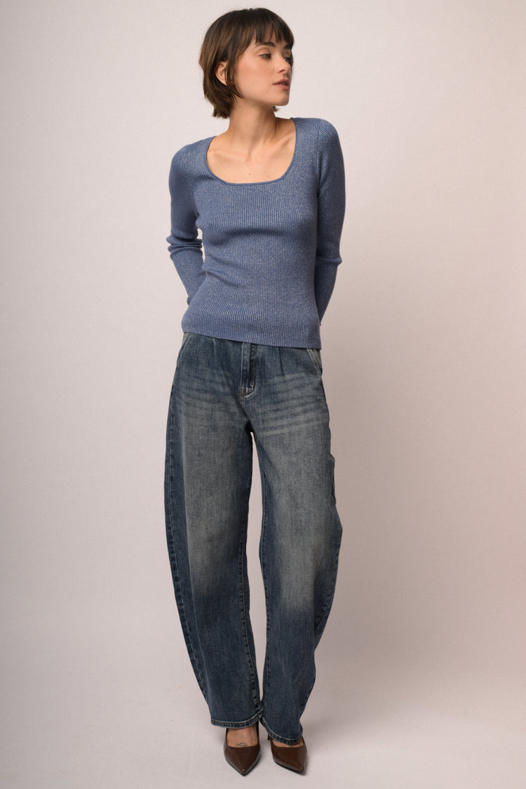 Jeans Barrel in denim blu con cintura