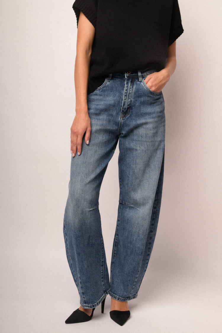 Jeans barrel-leg in denim blu