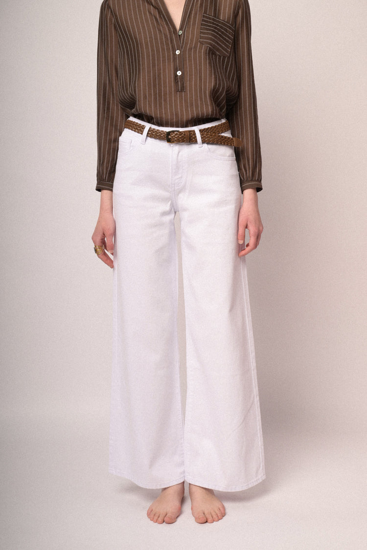 Pantaloni wide-leg in drill bianco con cintura