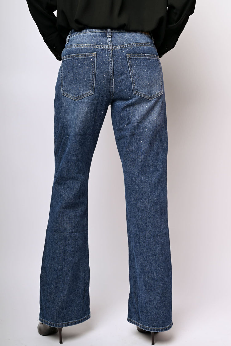 Jeans svasati con strass