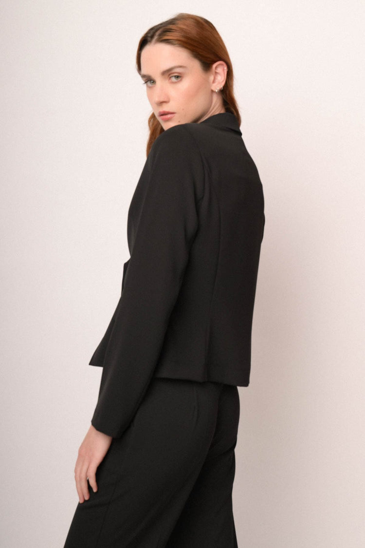 Blazer monopetto in tessuto fluido nero