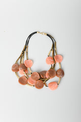 Collana multifili con pendenti