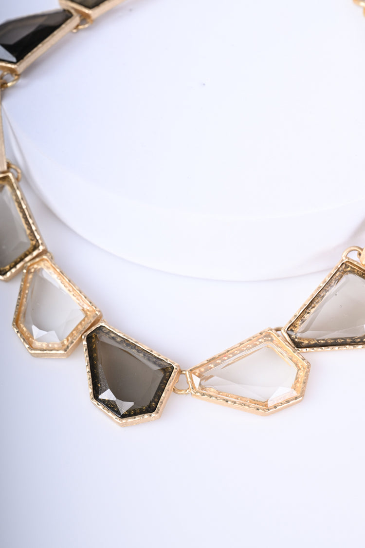 Collana con pietre