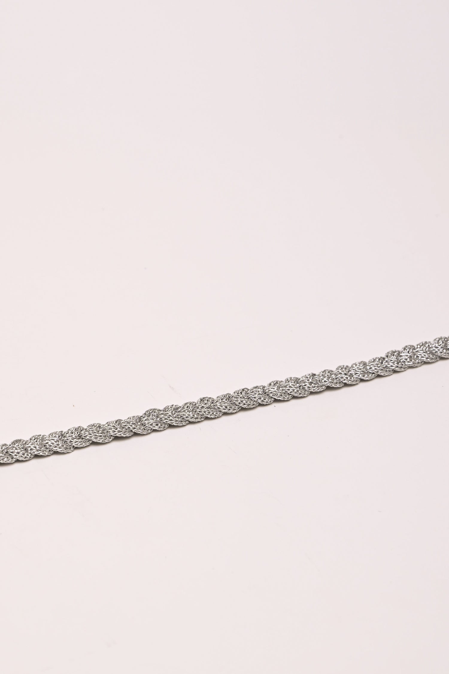 OY182AR-25_2_2