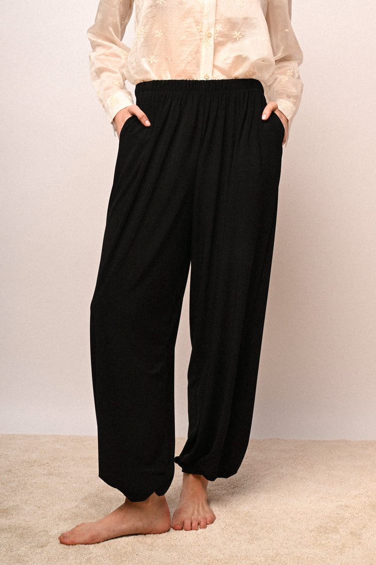 Pantaloni alla turca con tasche laterali