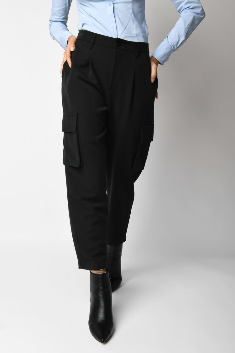 Pantaloni cargo
