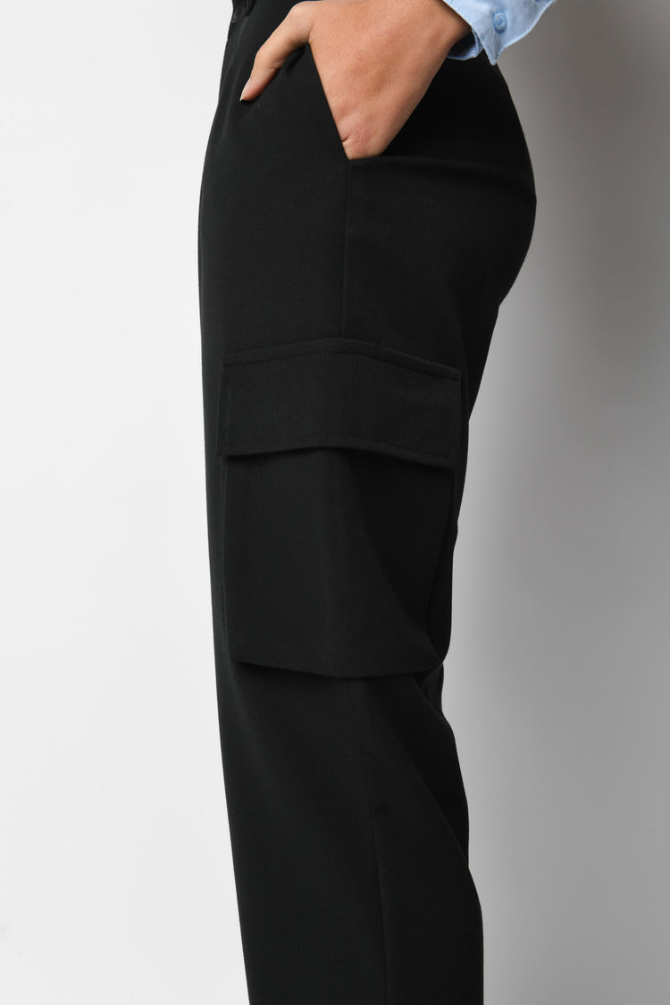 Pantaloni cargo