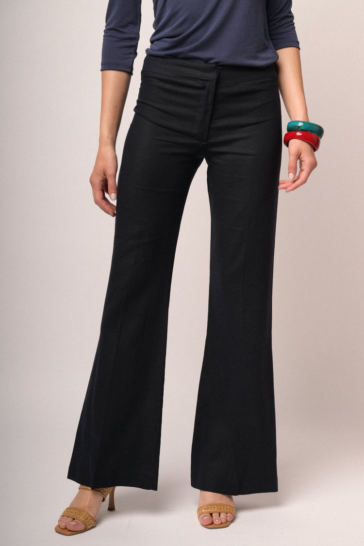 Pantaloni a gamba svasata misto lino blu notte