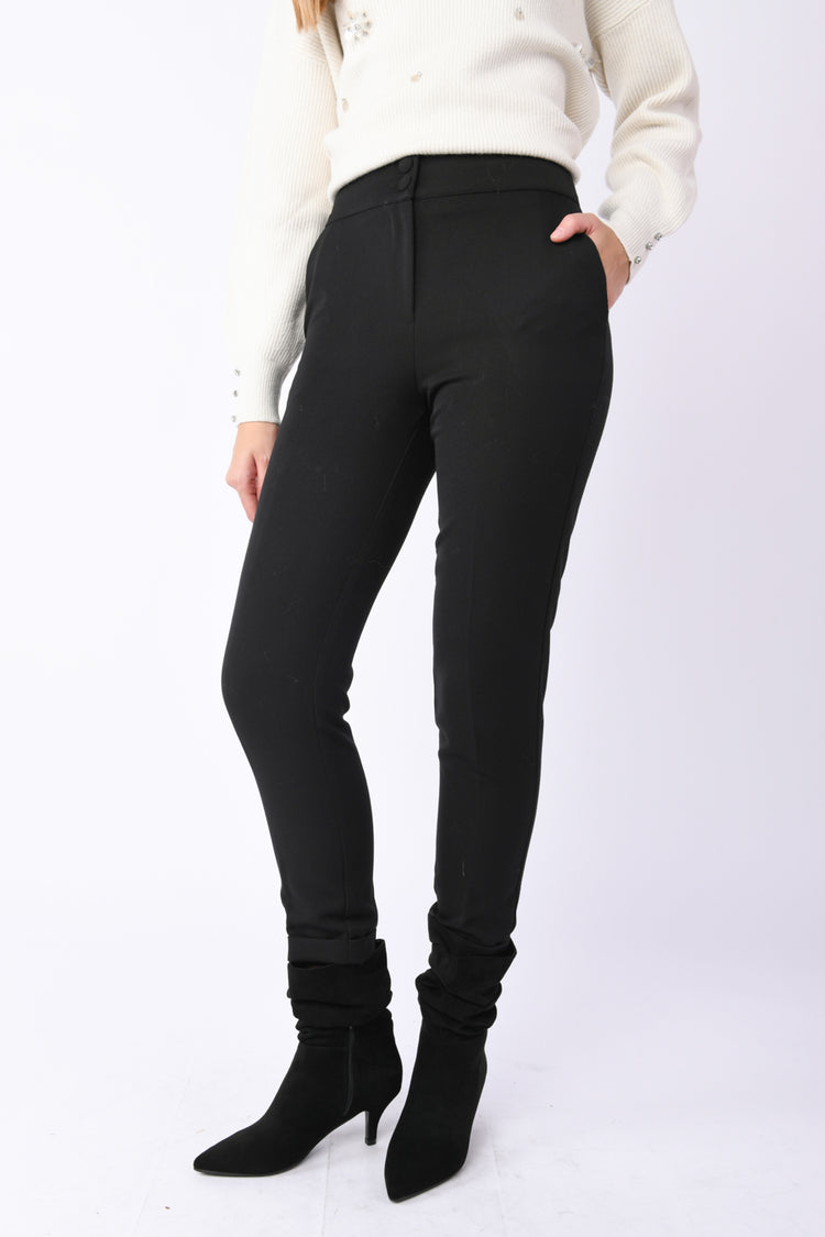 Pantaloni slim-fit con risvolto