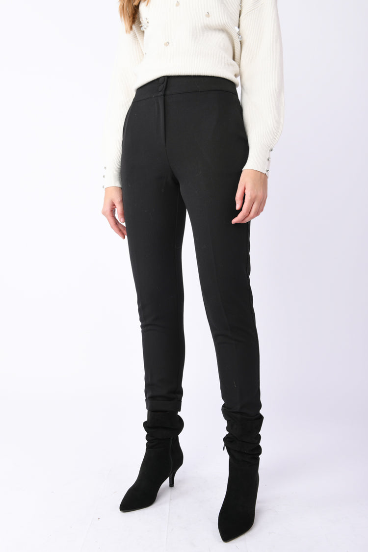 Pantaloni slim-fit con risvolto