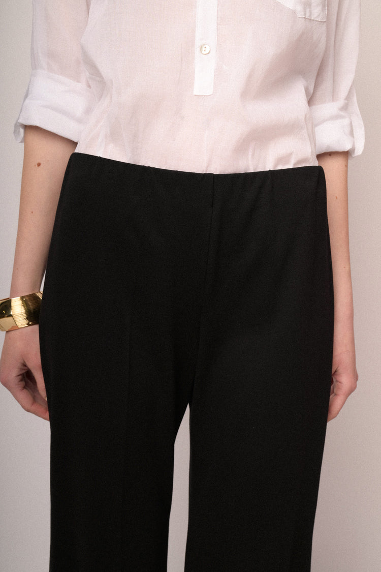 Pantaloni a gamba svasata in jersey nero