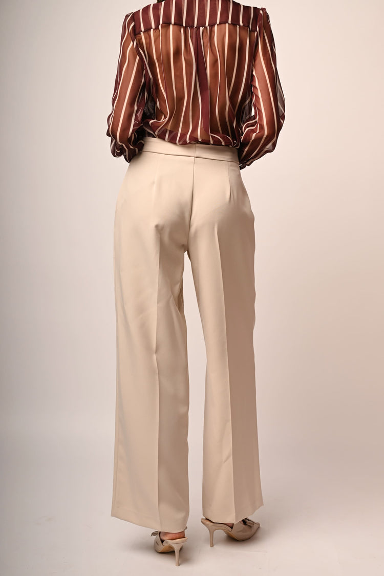 Pantaloni palazzo con piega stirata