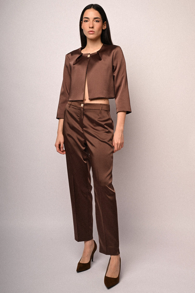 Pantaloni in raso con bottone gioiello