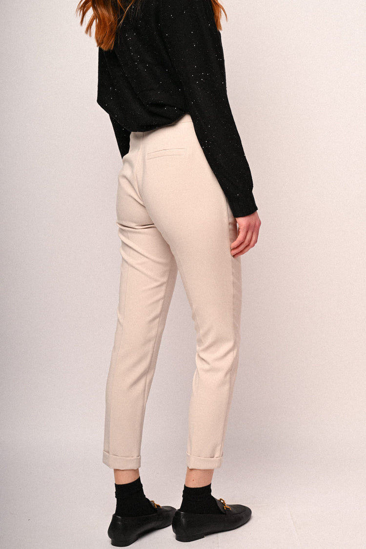 Pantaloni slim-fit con risvolto