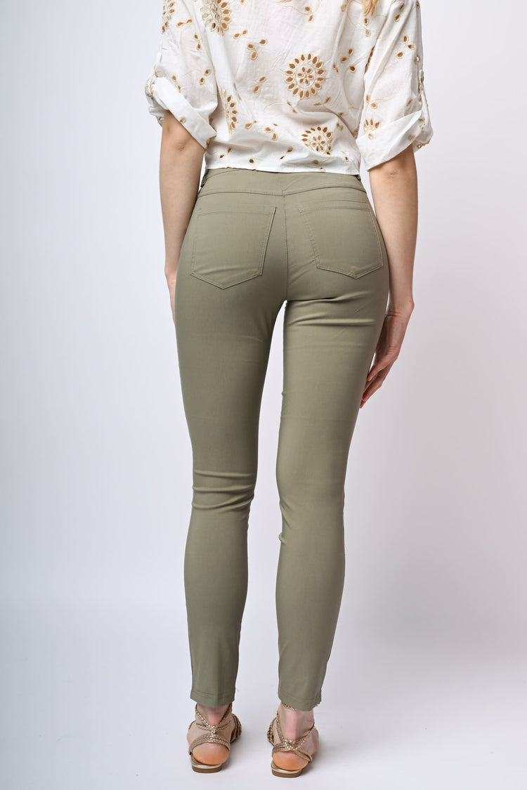 Pantaloni slim-fit misto viscosa