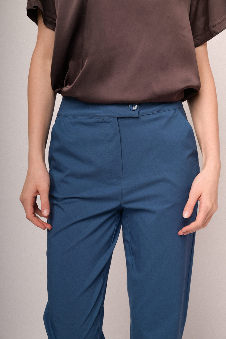 Pantaloni slim-fit misto viscosa blu
