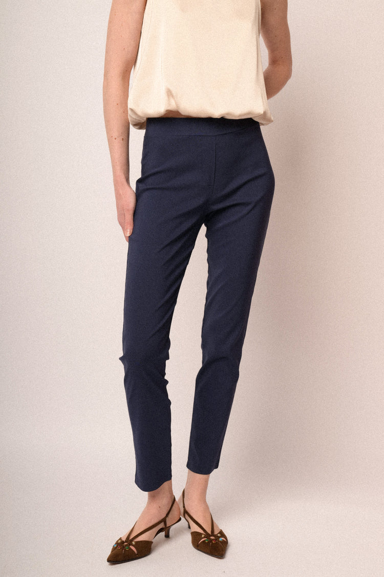 Pantaloni push-up misto viscosa blu