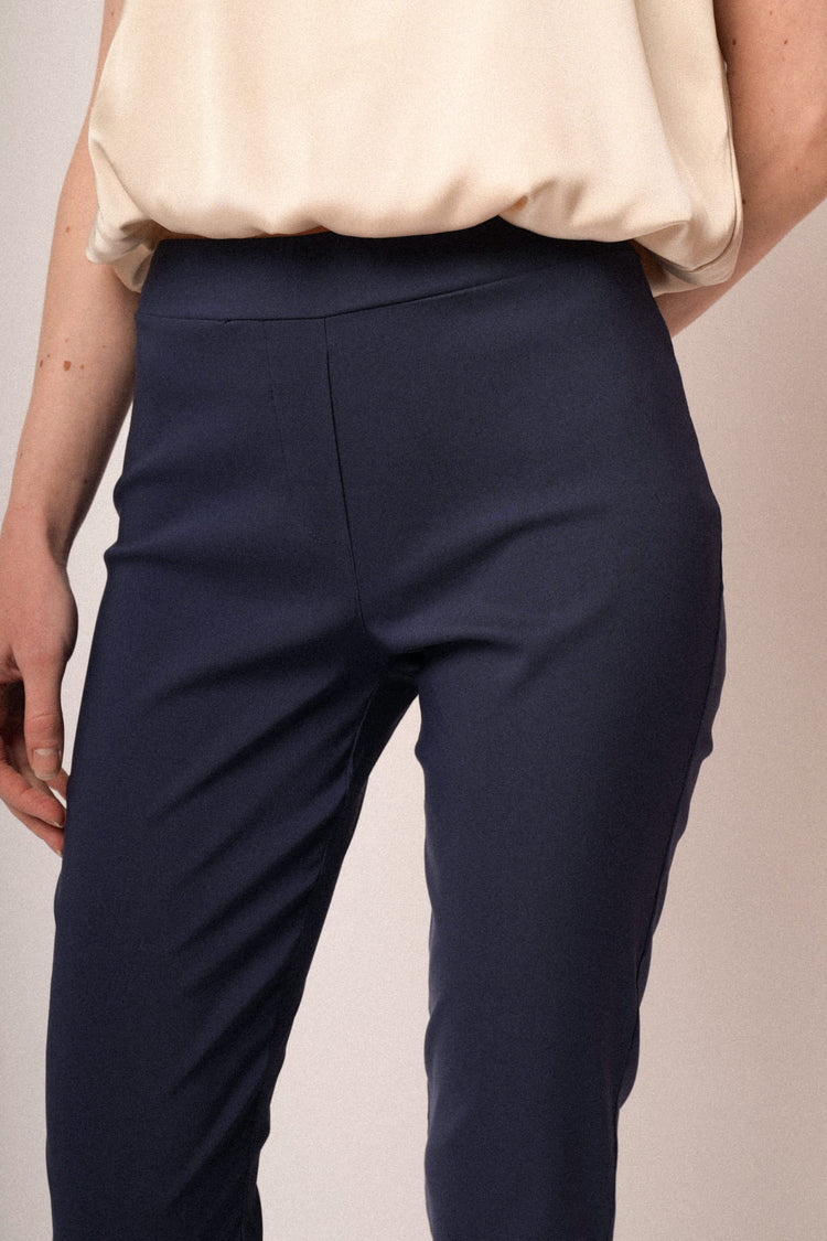 Pantaloni push-up misto viscosa blu