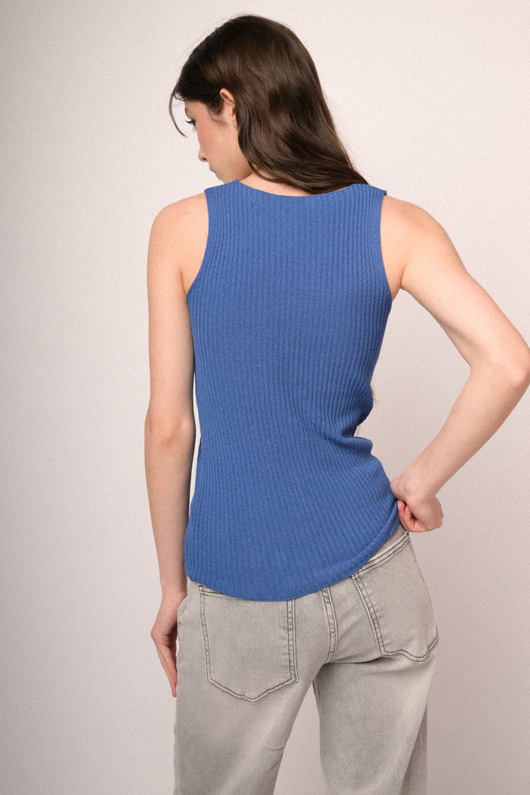 Top in maglia blu
