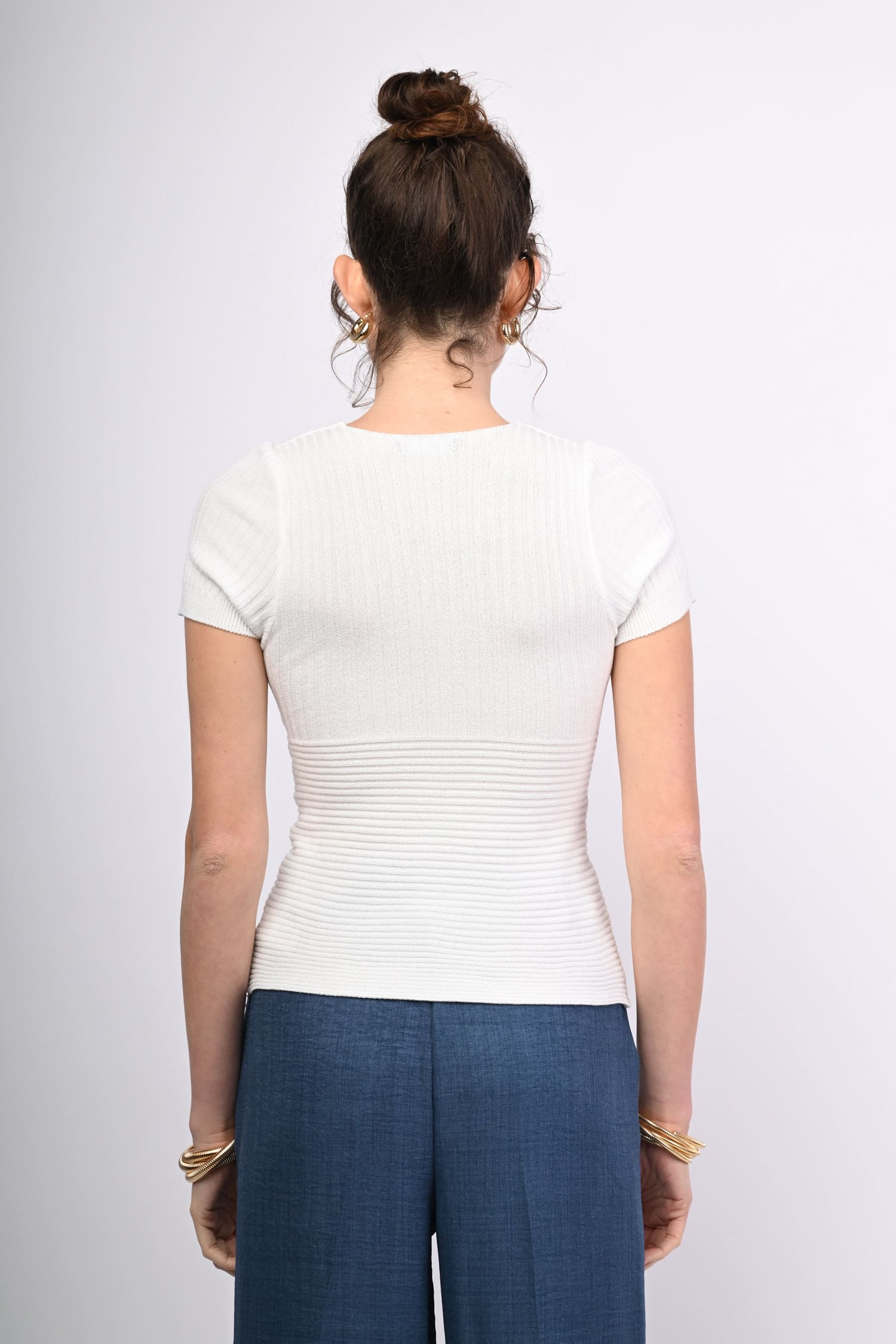 PULL303PA-24_3_3_8d3c4ee3-05e0-4b8c-abb4-1bde7f01c3e4