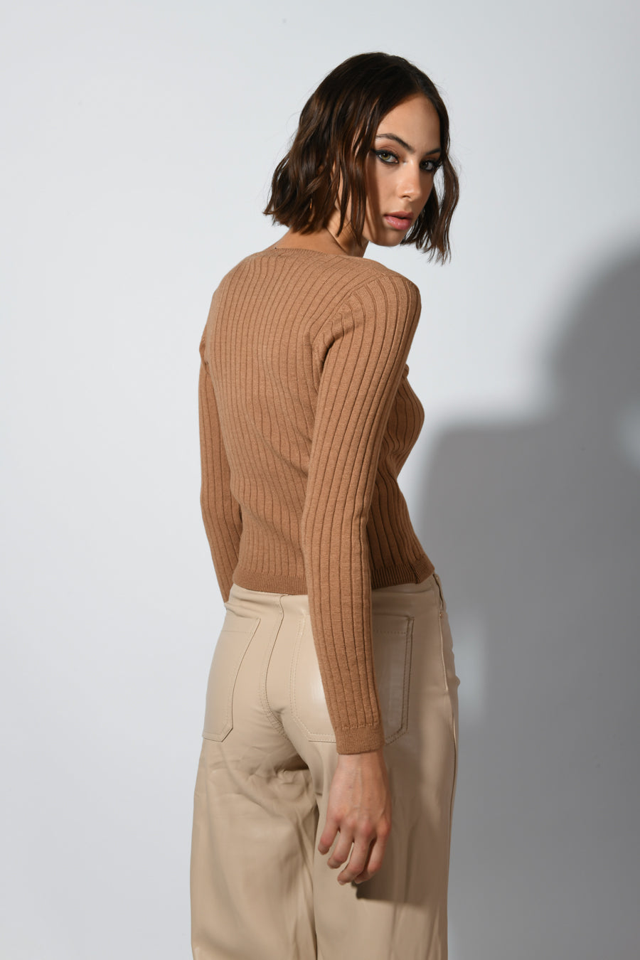 PULL46CM-23_3_3