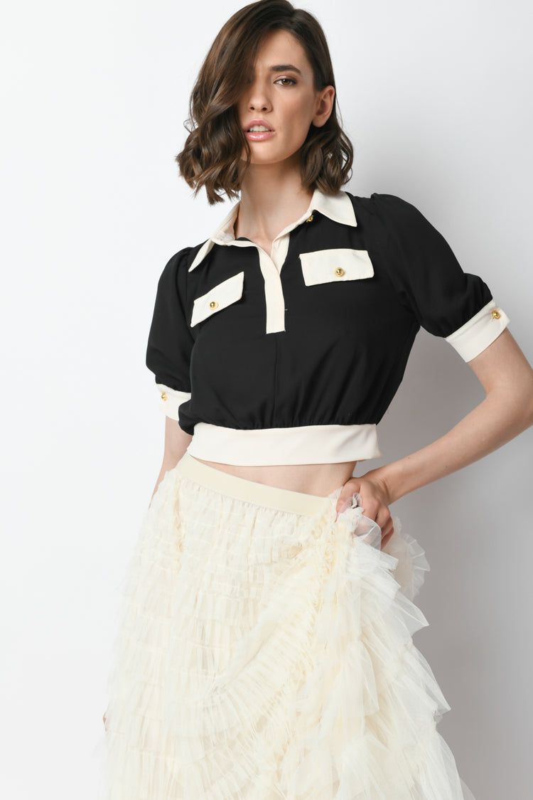 Camicia crop con profili a contrasto
