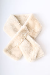 Sciarpa in faux fur con perle