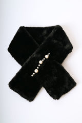 Sciarpa in faux fur con perle
