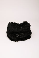 Collo con decorazione paillettes