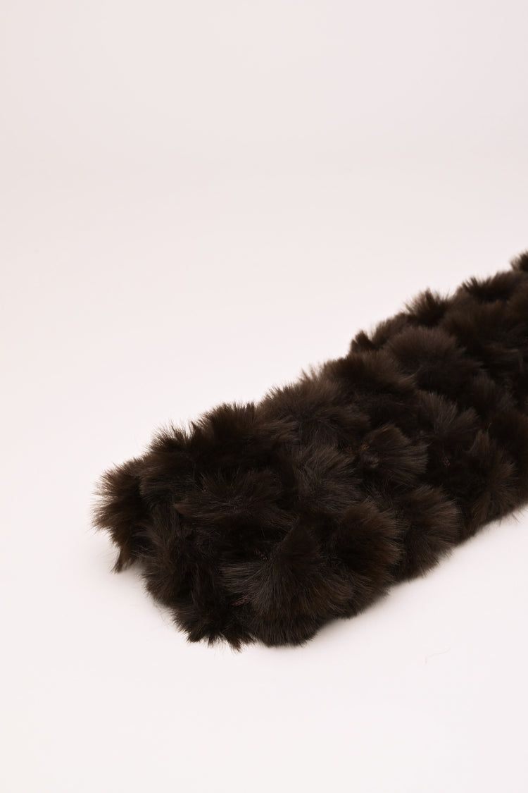 Collo con pompon in faux fur