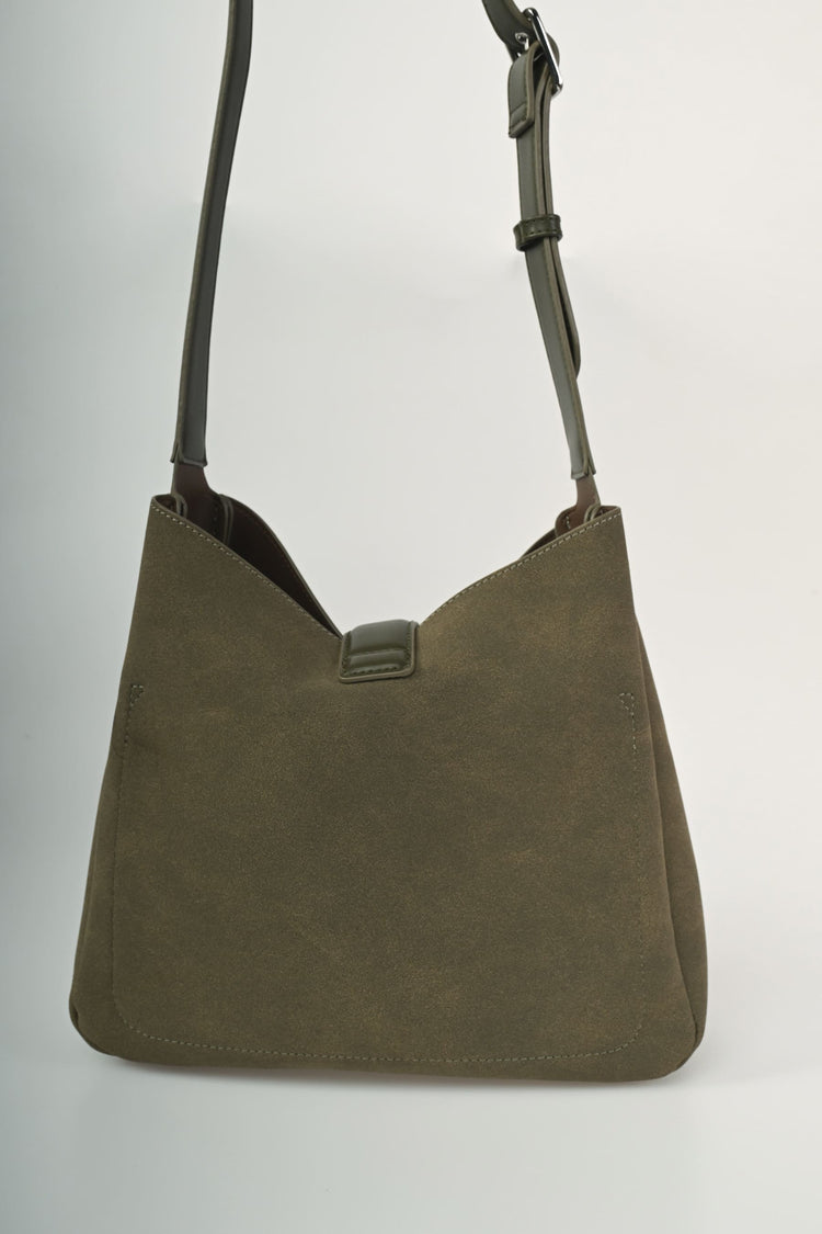 Borsa a spalla in faux suede