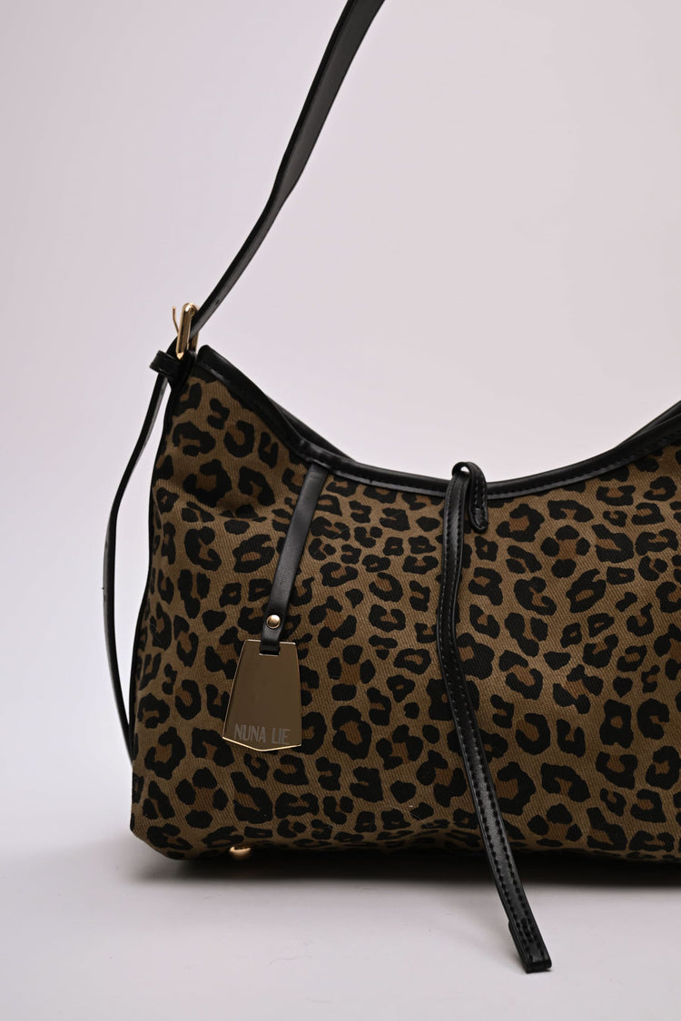 Borsa a spalla in tela animalier e similpelle nera