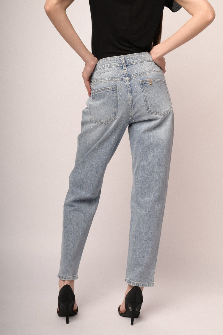 Jeans mom-fit con decorazione strass azzurro