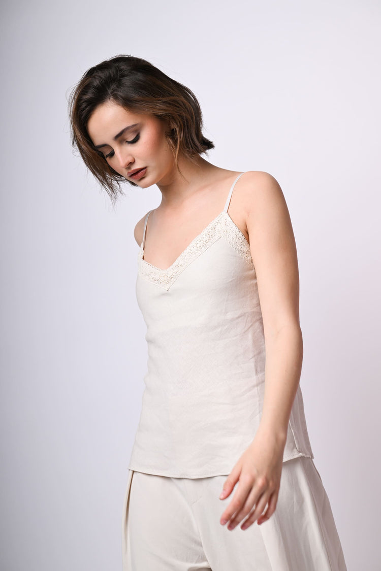 Top in lino e viscosa con pizzo