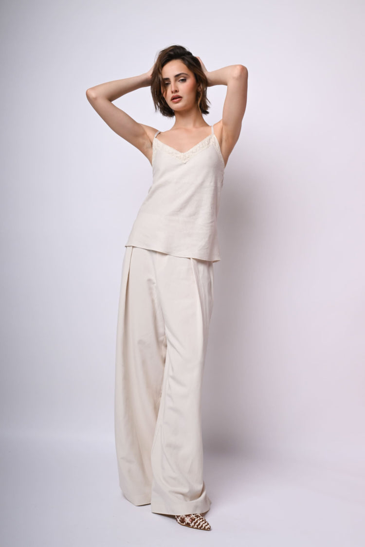 Top in lino e viscosa con pizzo