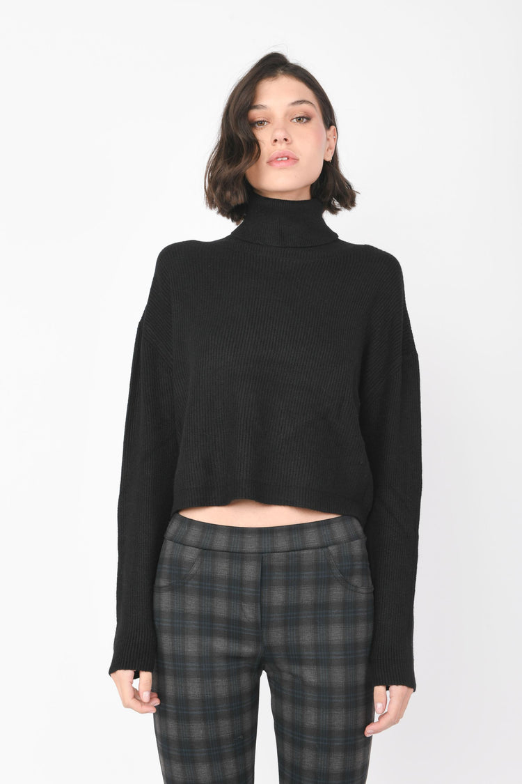 Dolcevita crop