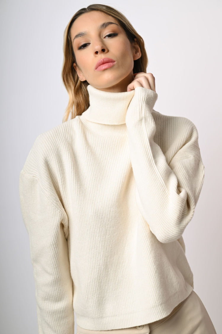 Dolcevita crop a costine
