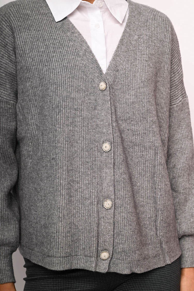 Cardigan oversize con bottoni gioiello