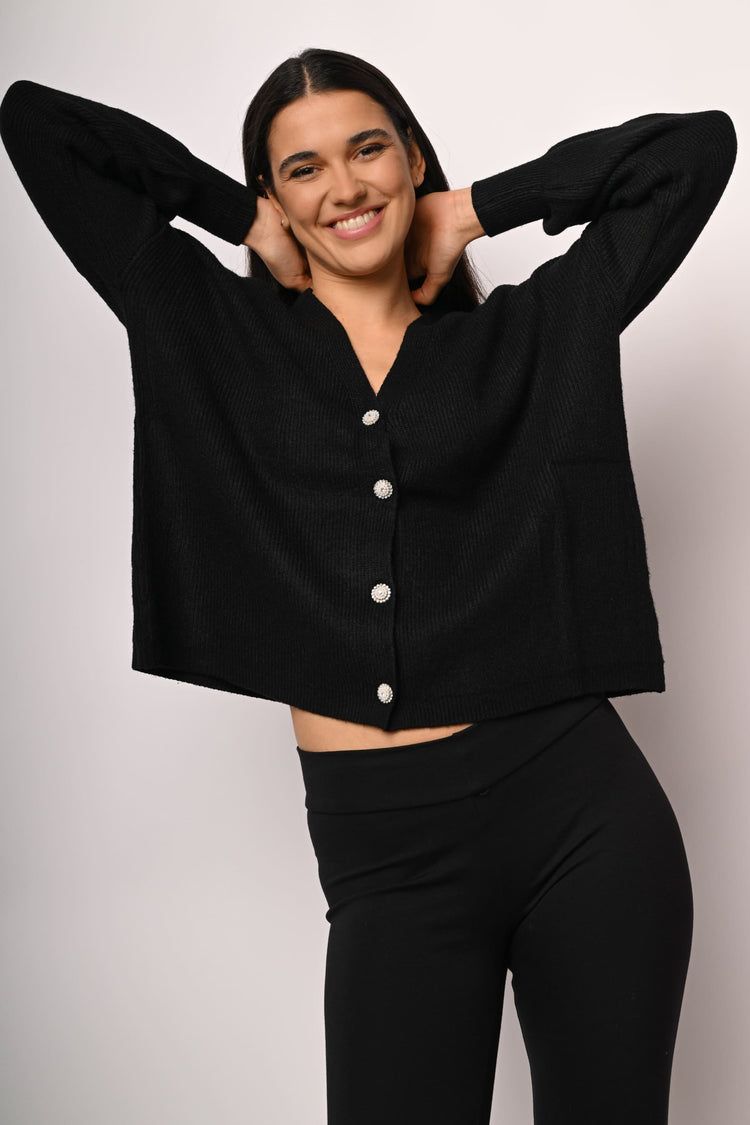 Cardigan oversize con bottoni gioiello