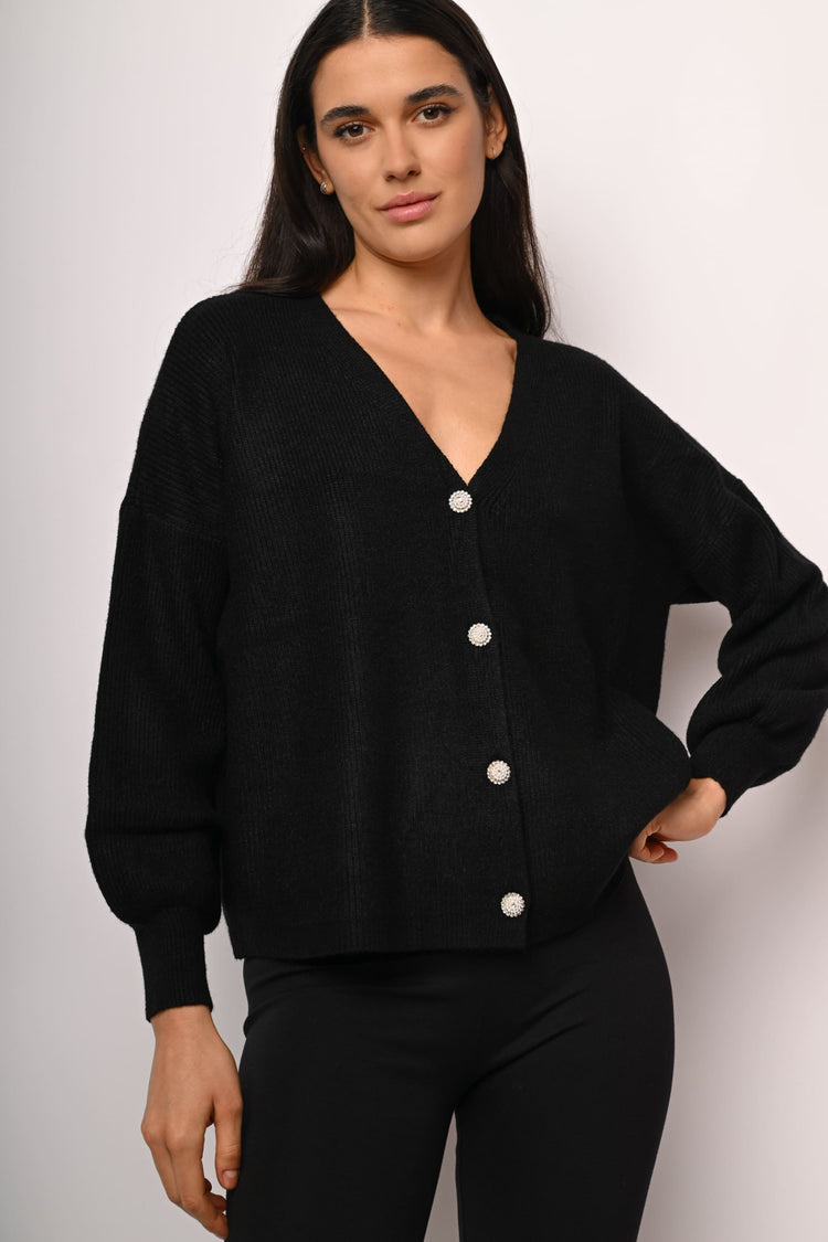 Cardigan oversize con bottoni gioiello