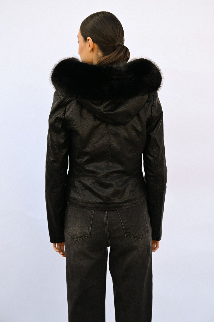 Giacca in similpelle con collo in faux fur