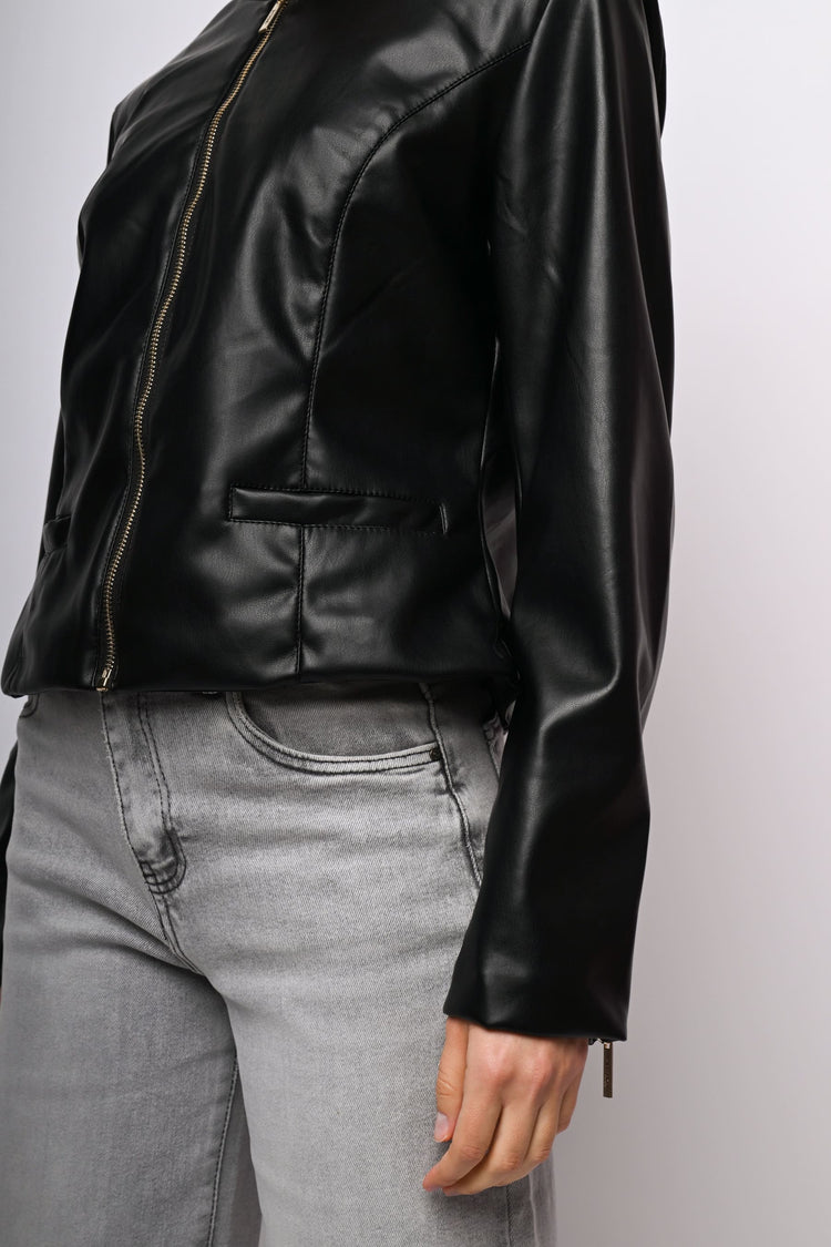 Giacca in similpelle con zip