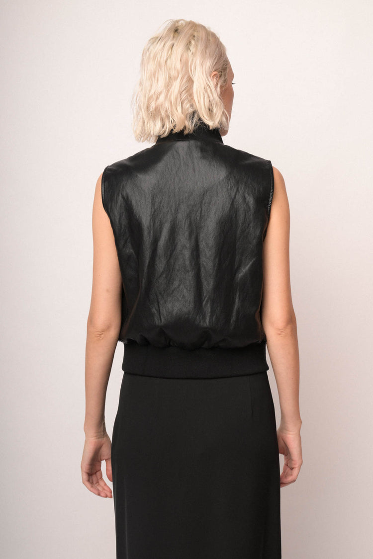 Gilet nero in similpelle