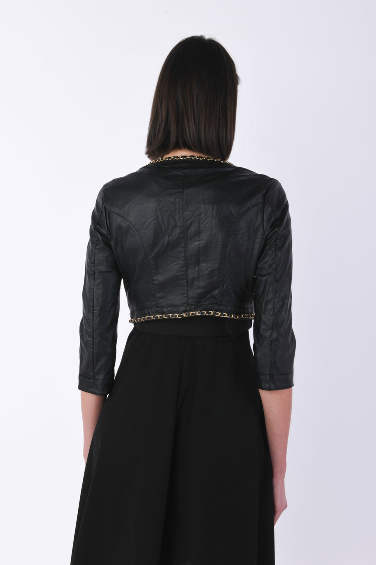 Giacca in similpelle con catenelle