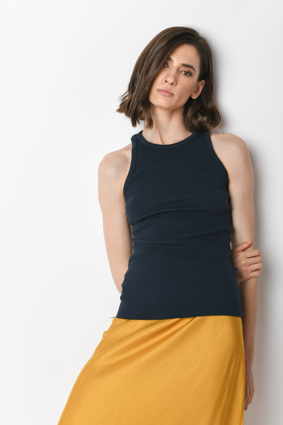 VA722139A10BL-23_2_2